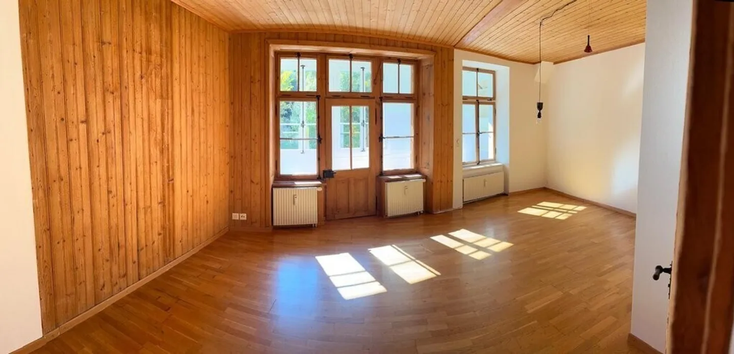 4.5 Room Apartment Directly on the Plessur in Chur - Photo 2 of 10
