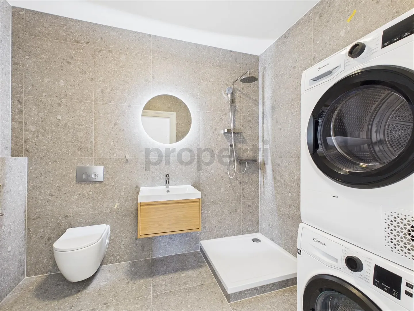 Charmante 3.5-Zimmer-Wohnung in denkmalgeschütztem Gebäude in Büsserach - Foto 8 von 9