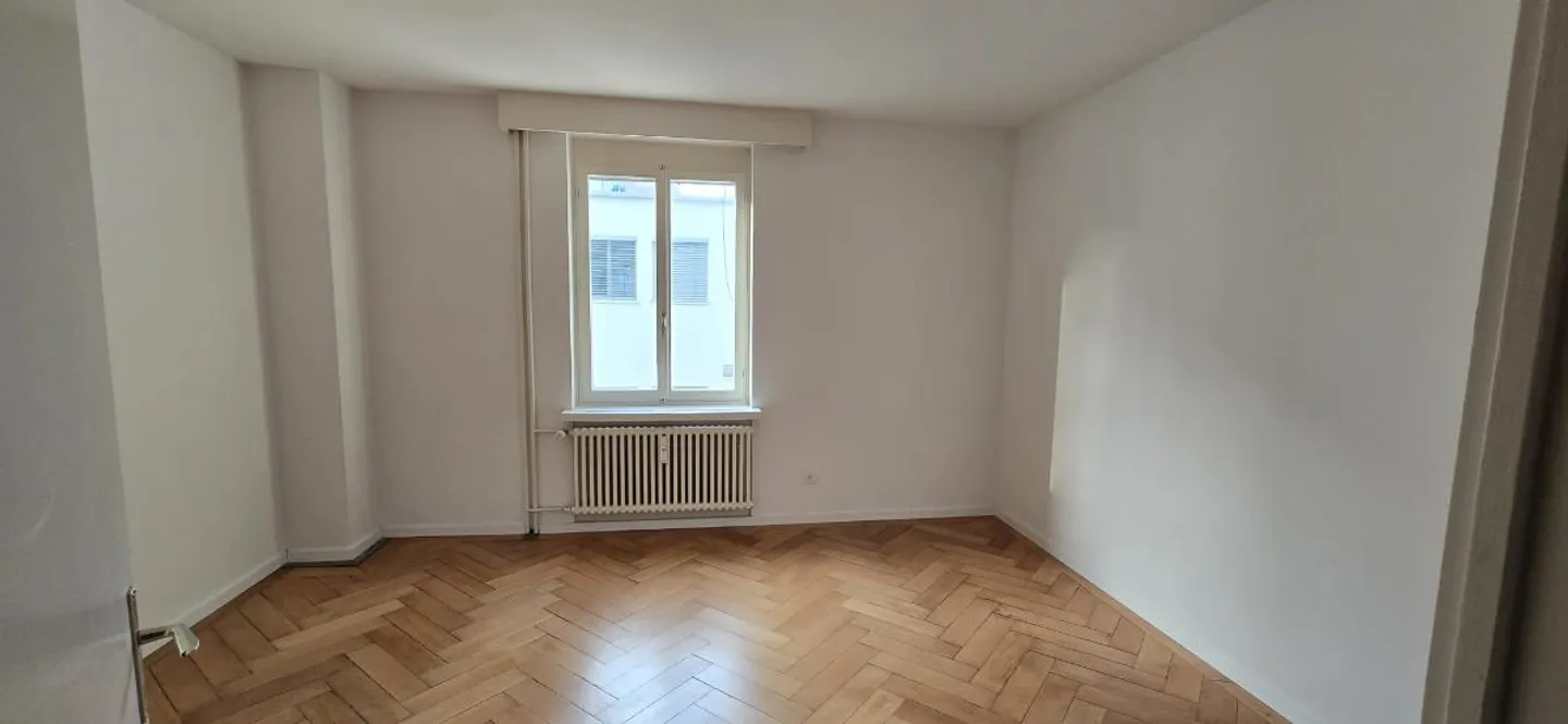 «3.5-Zimmer-Wohnung im Herzen von Rorschach» - Foto 3 von 10