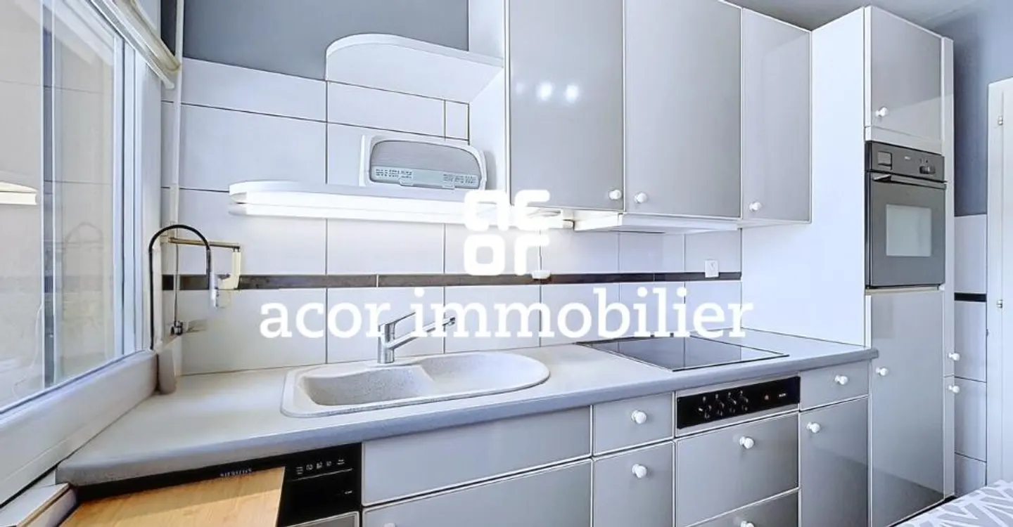 Appartement Charmant avec Balcons - Photo 5 sur 5