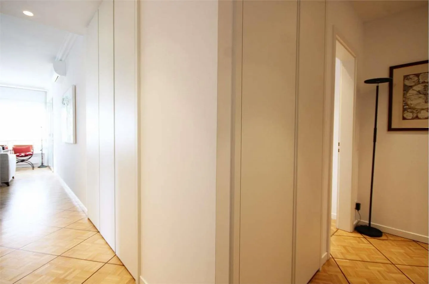 Lugano Apartment with Lake View - Photo 6 of 10