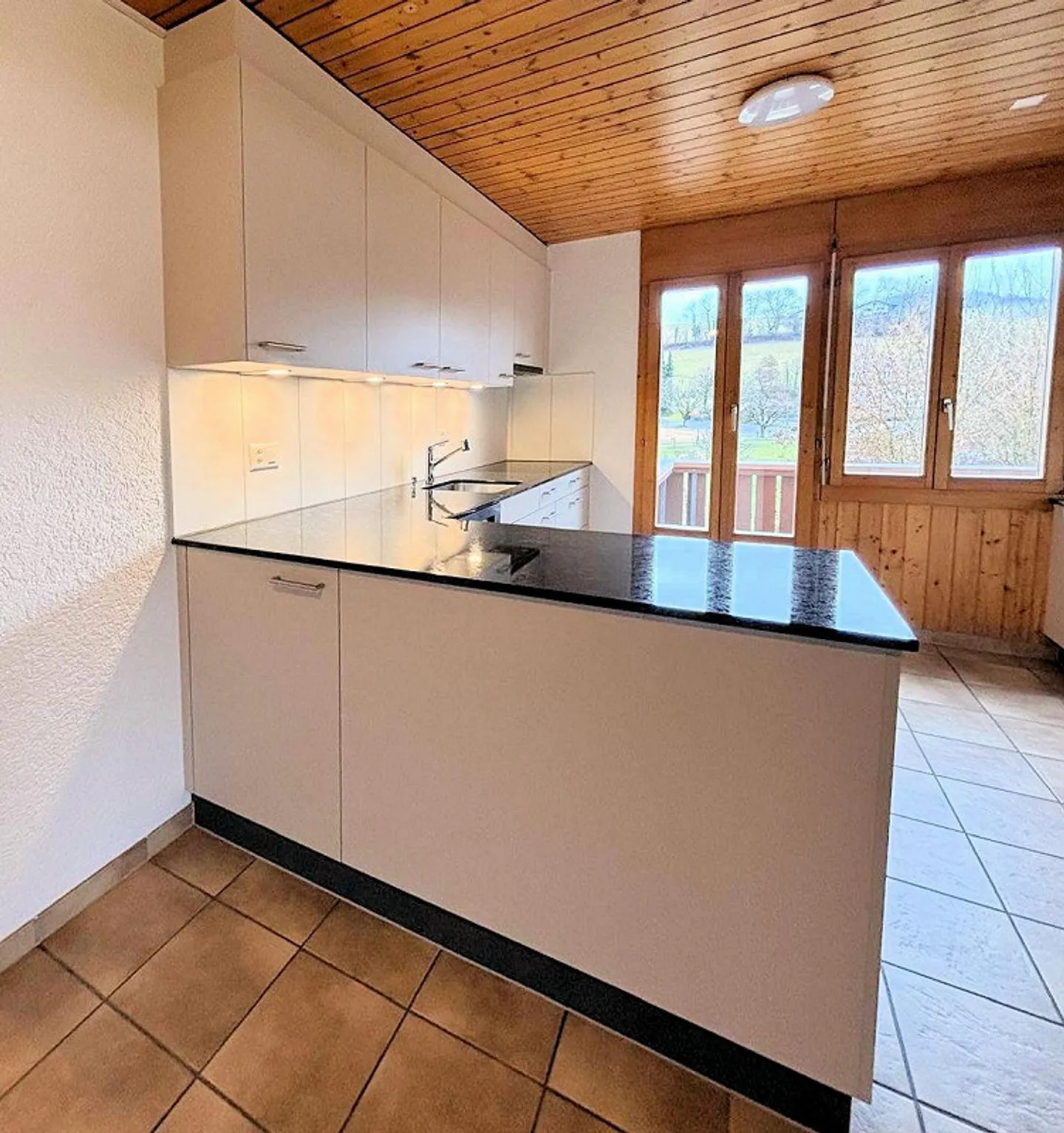 Maisonette spacieuse à Wichtrach - Photo 3 sur 17