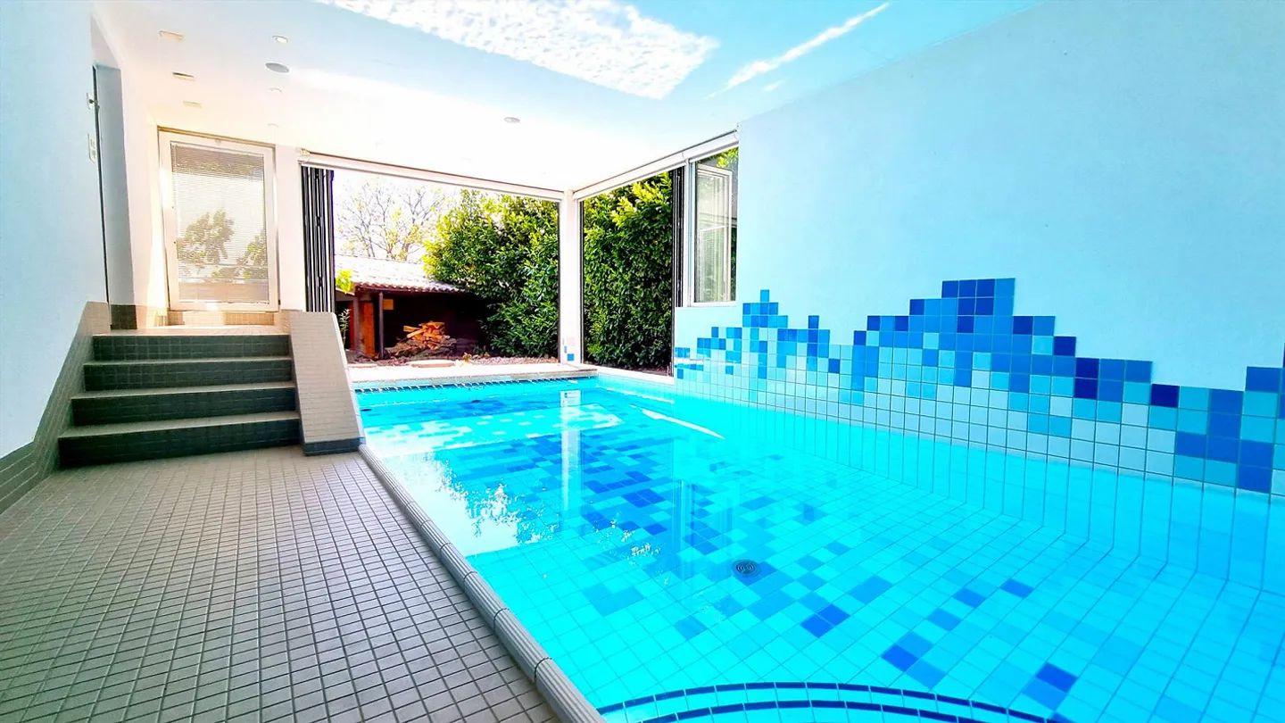 Large 7 ½-room single-family house with a dream pool and panoramic view - Photo 6 of 23