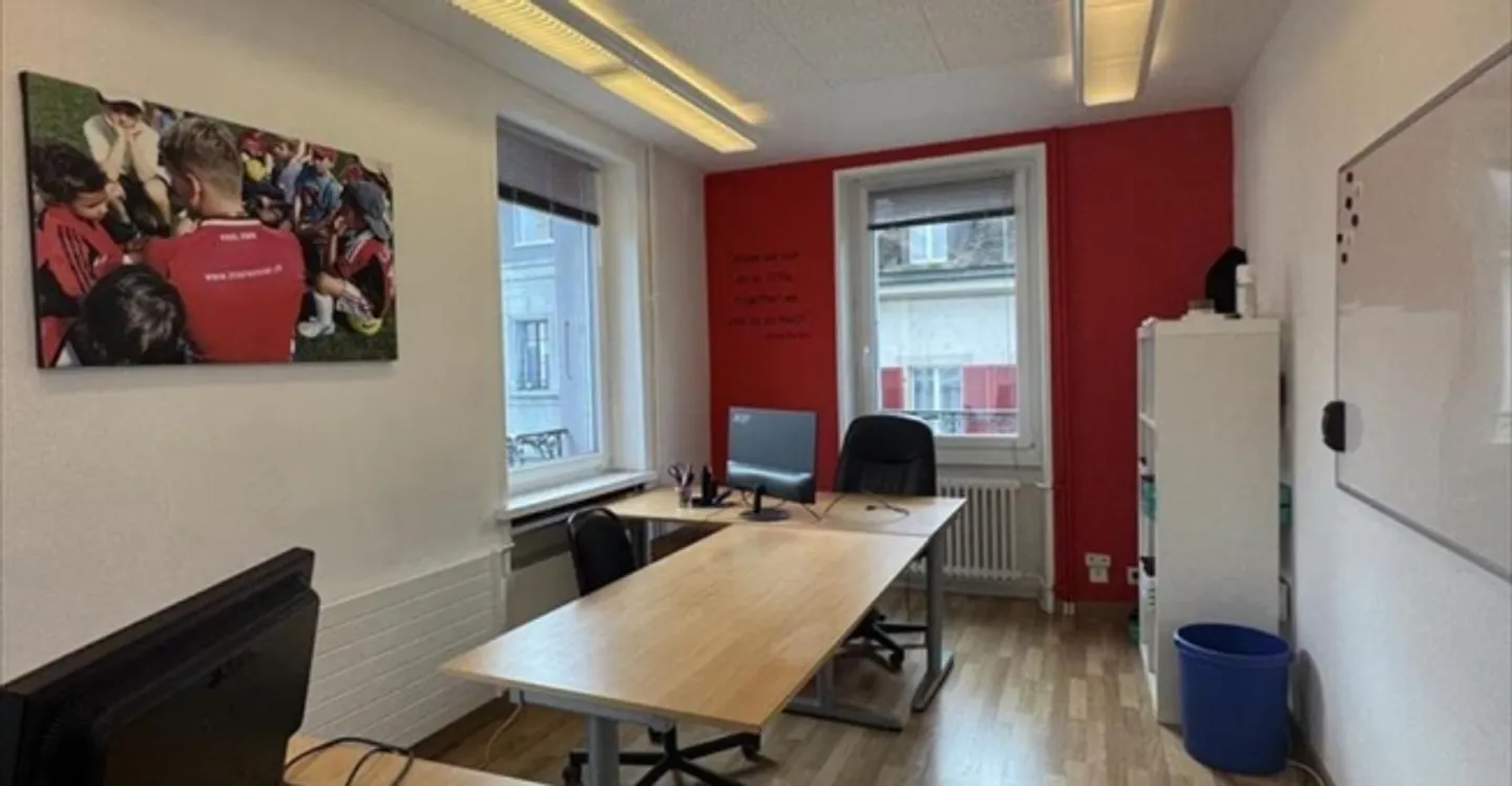 «Bureau» - Photo 11 sur 13