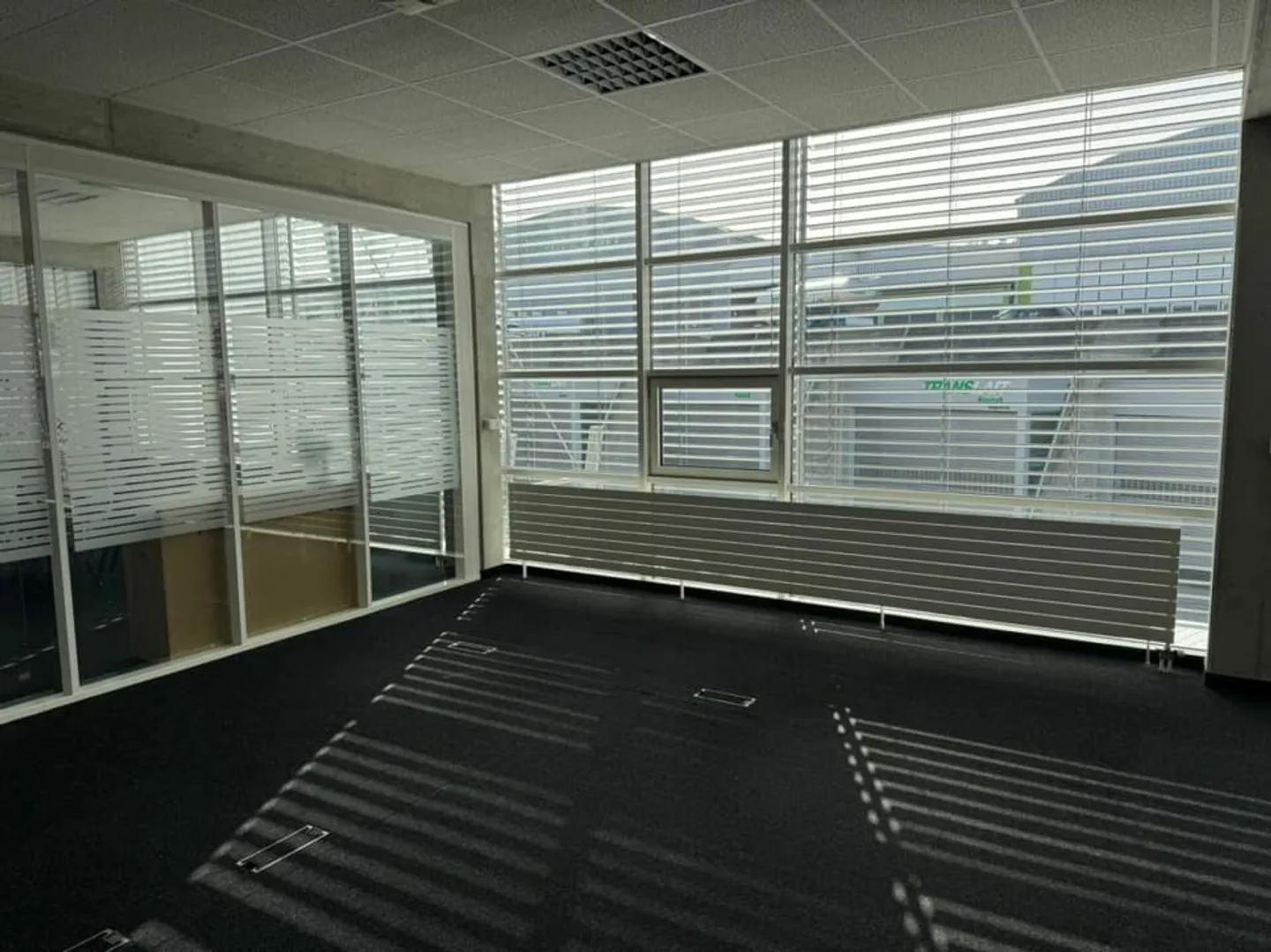 A LOUER ! Bureau en colocation - Foto 2 di 3