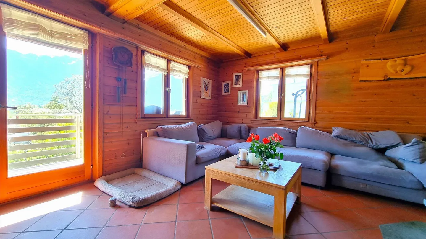 Large 7 ½-room single-family house with a dream pool and panoramic view - Photo 12 of 23