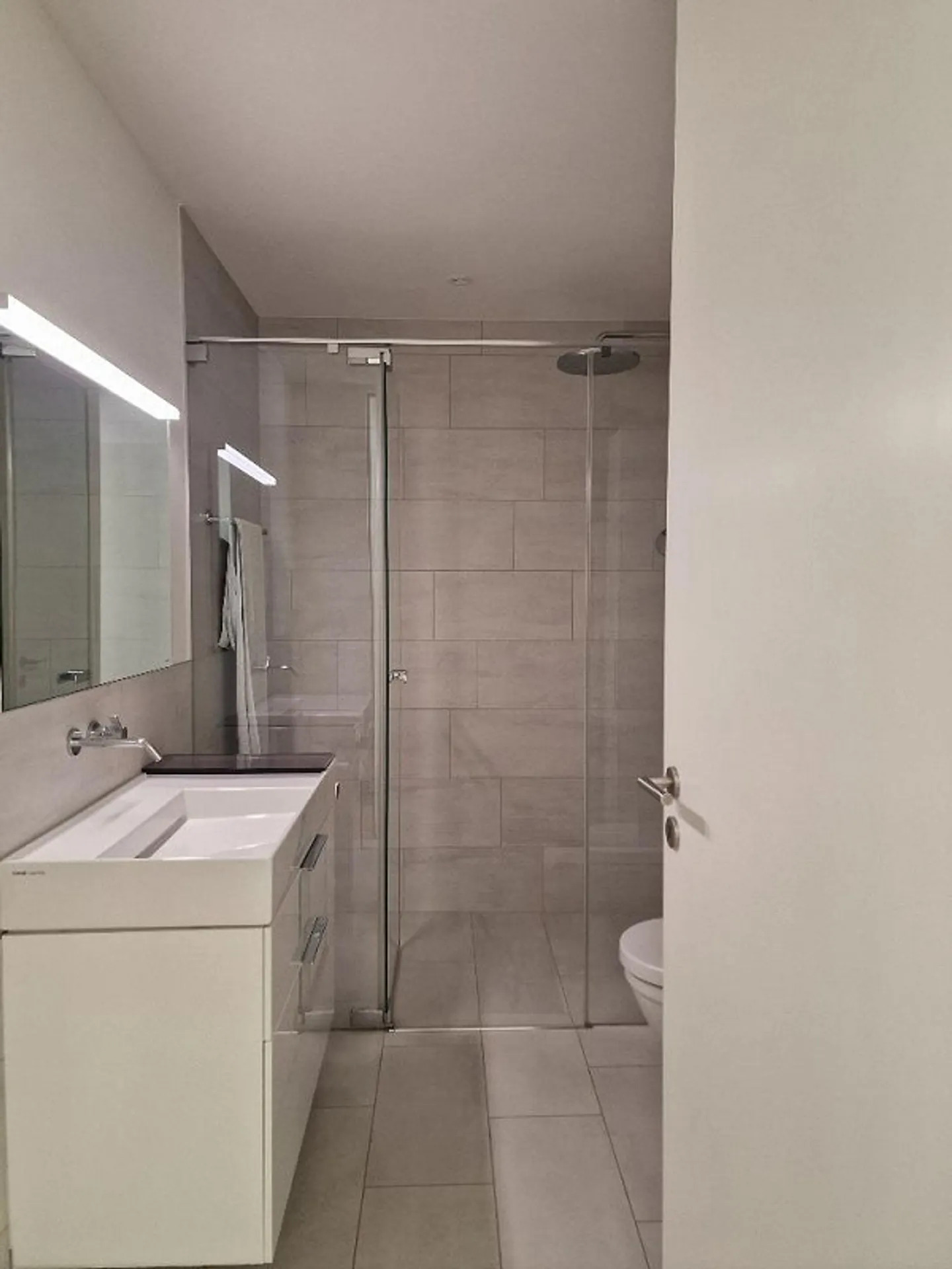 Modernes Apartment beim Neuweilerplatz - Foto 6 von 7
