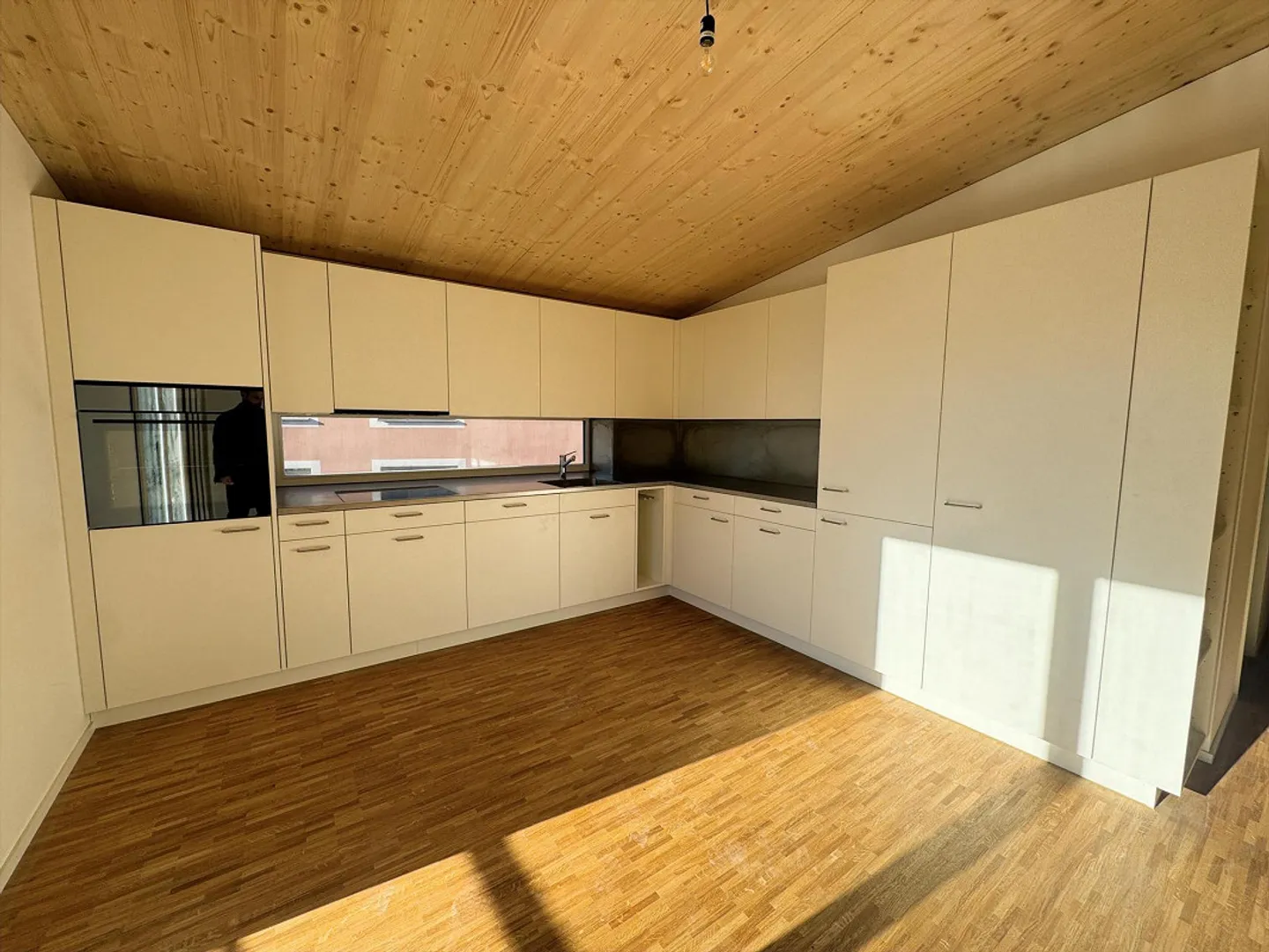 Old Post Wilen - exclusive penthouse apartment with lake view - Photo 3 of 17