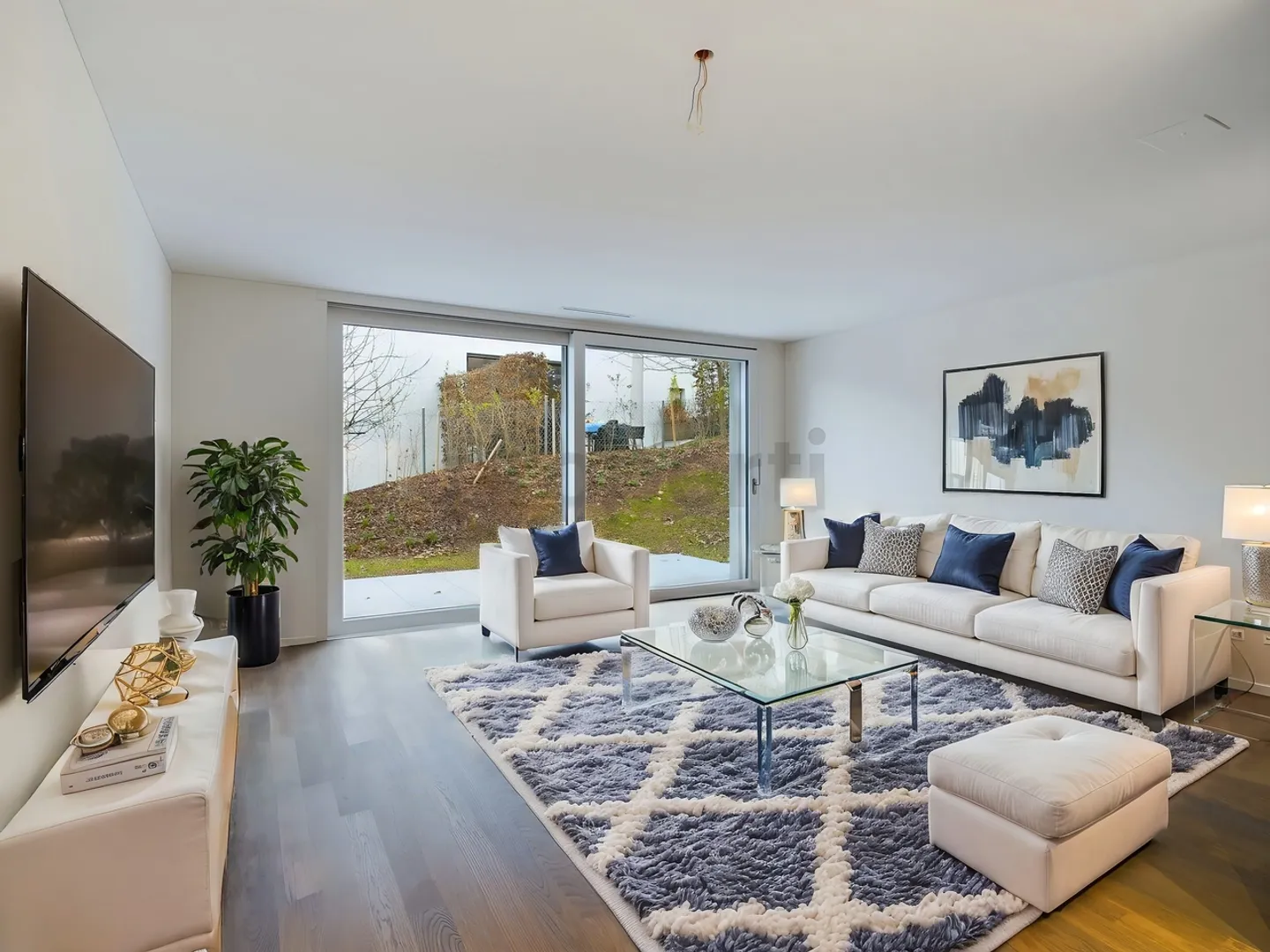 Moderne 2.5-Zimmer-Wohnung in Top-Lage mit Lift und hochwertiger Ausstattung in Zürich - Foto 1 von 12