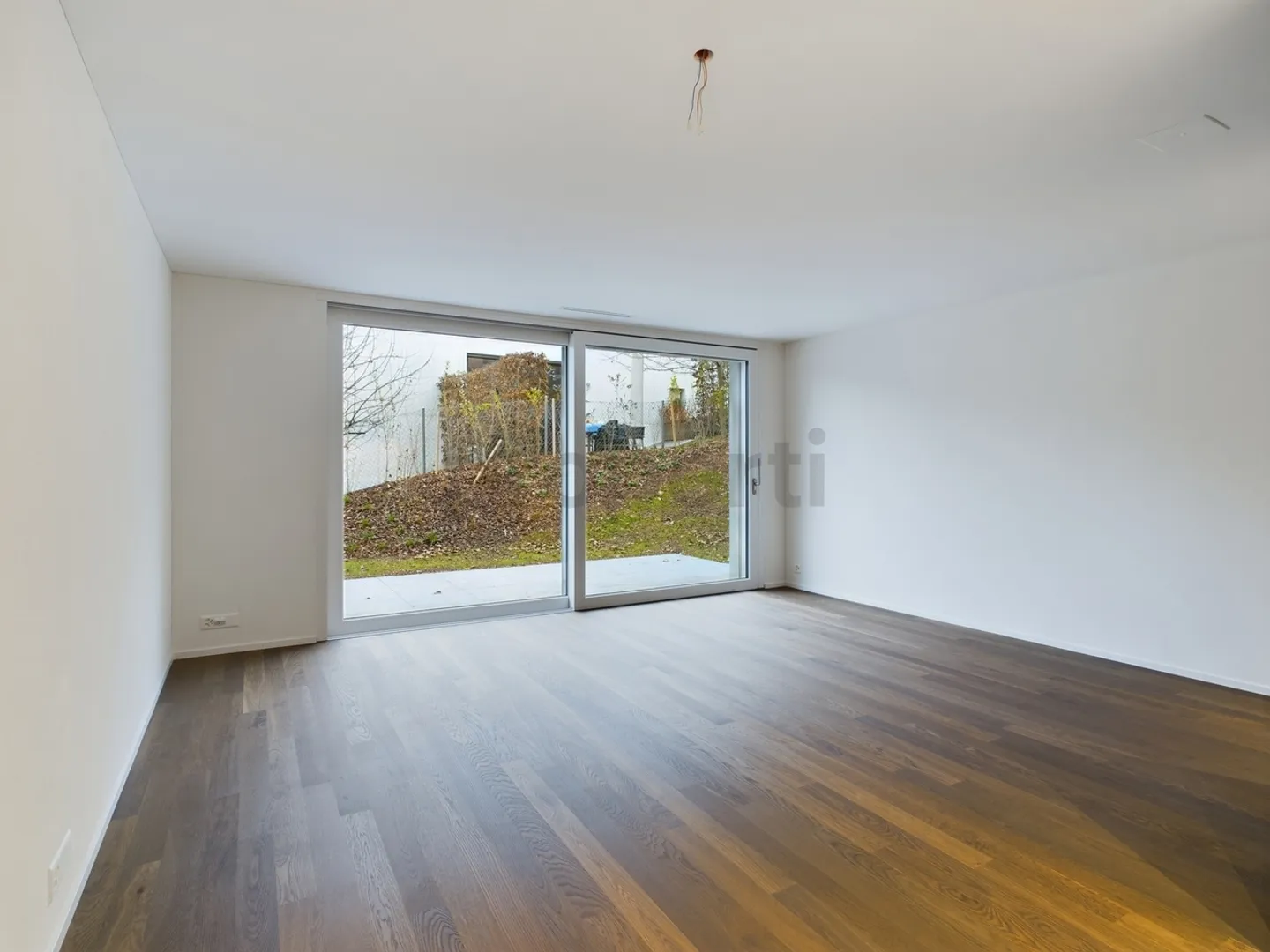 Moderne 2.5-Zimmer-Wohnung in Top-Lage mit Lift und hochwertiger Ausstattung in Zürich - Foto 10 von 12