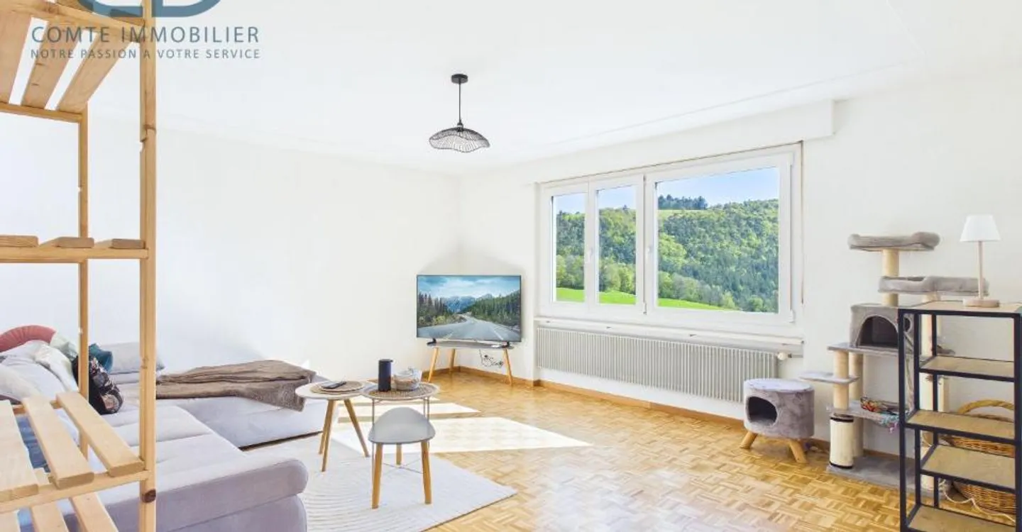 Charmant Appartement 4.5 pces - Photo 2 sur 8