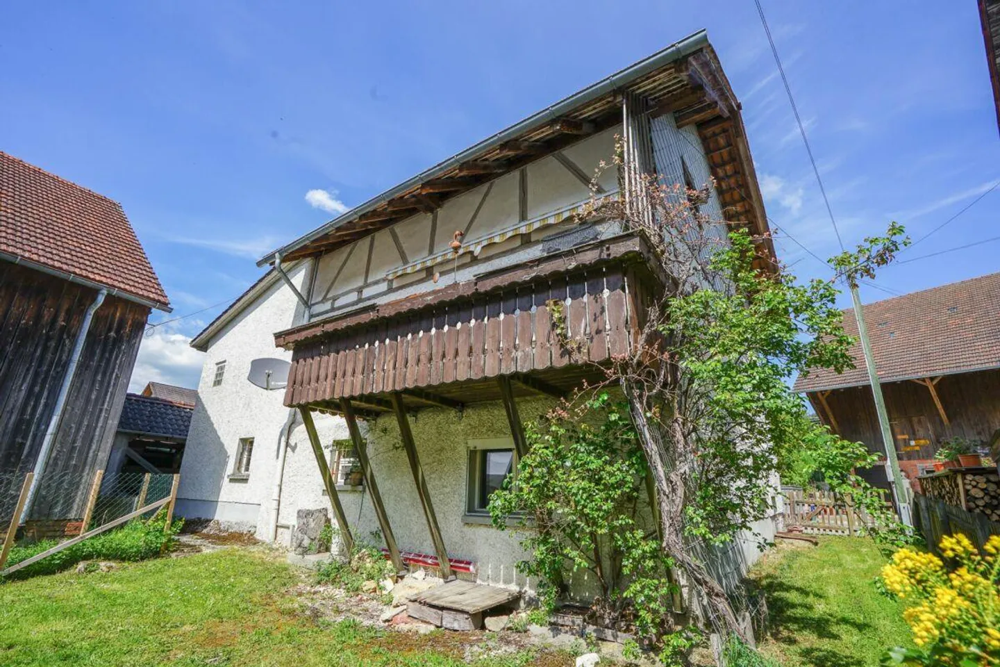 Freistehendes Einfamilienhaus - Raum für Ihre Ideen - Photo 1 of 11