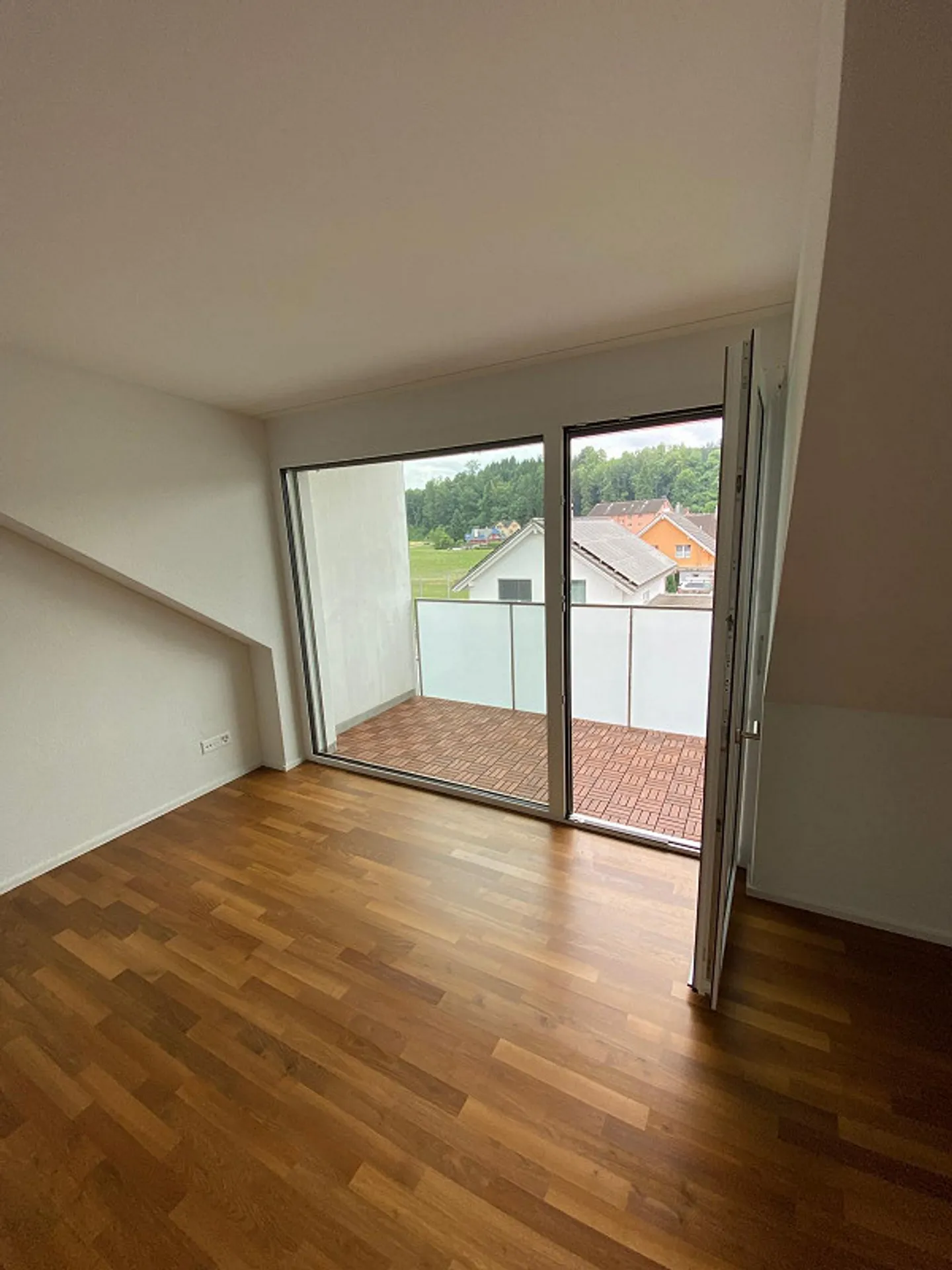 Arriving in Henau: Here is your new home (2.5-room attic apartment) - Photo 9 of 13