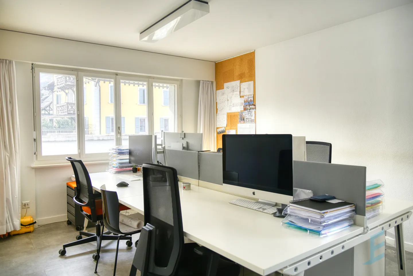 EXCLUSIVITE Bureaux à louer au coeur du centre ville de Sierre - Photo 8 sur 13