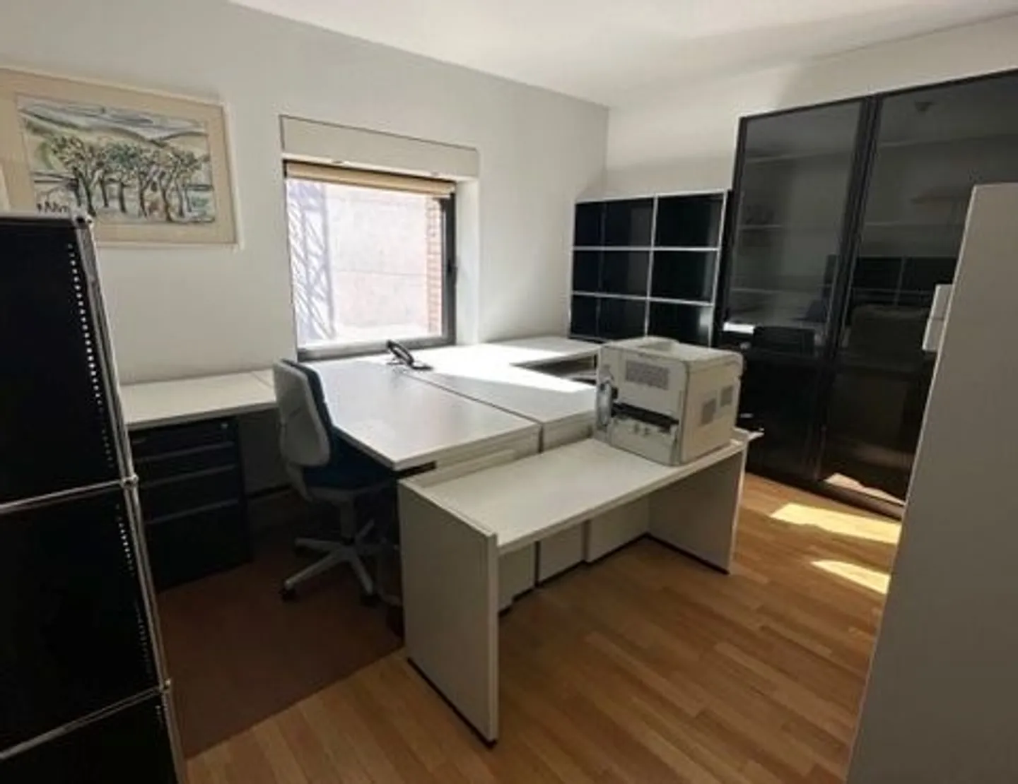 Offices in Paradiso - Photo 4 of 9