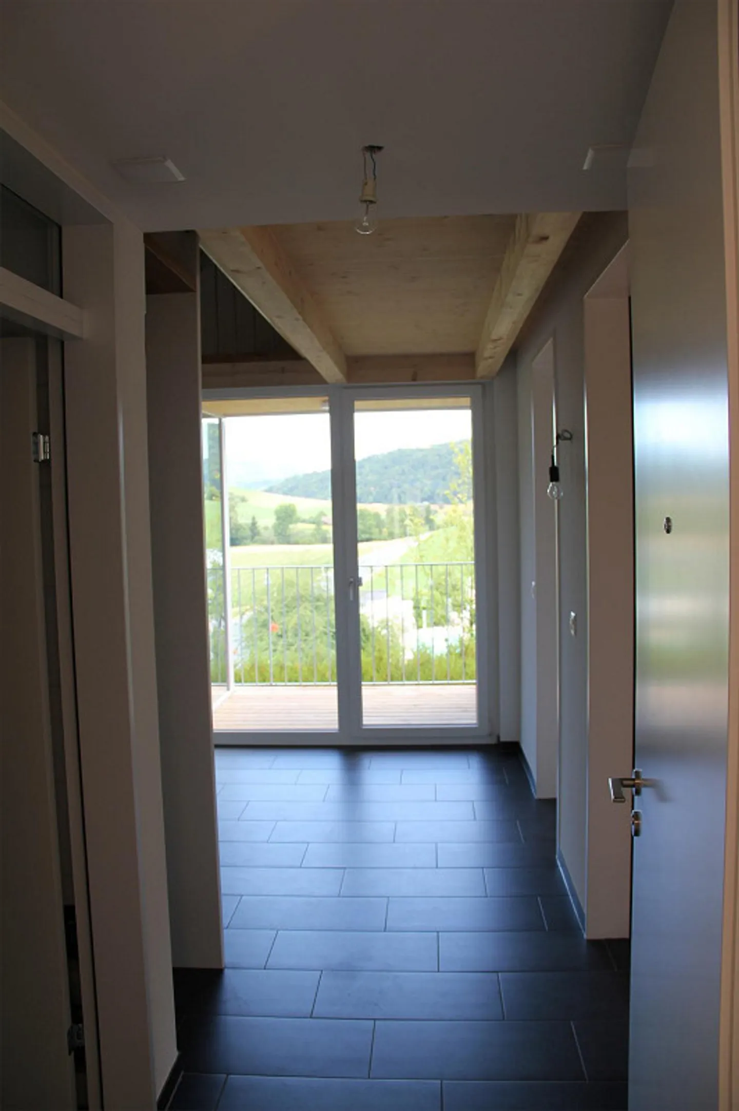 Appartamento luminoso di 3,5 stanze - Situato in campagna - Buona connessione ai mezzi pubblici! - Foto 4 di 9