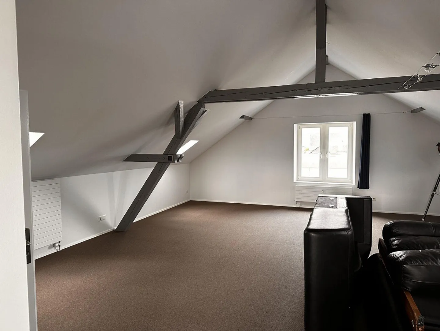 1-room loft apartment at Siebnen-Wangen train station - Photo 2 of 9