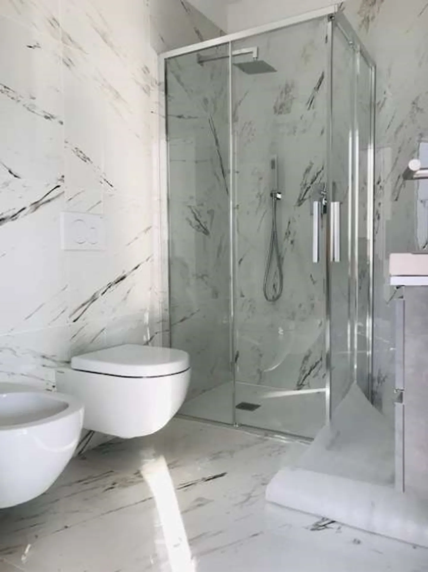 Nuovo appartamento di 2,5 stanze nella zona residenziale - Foto 4 di 14