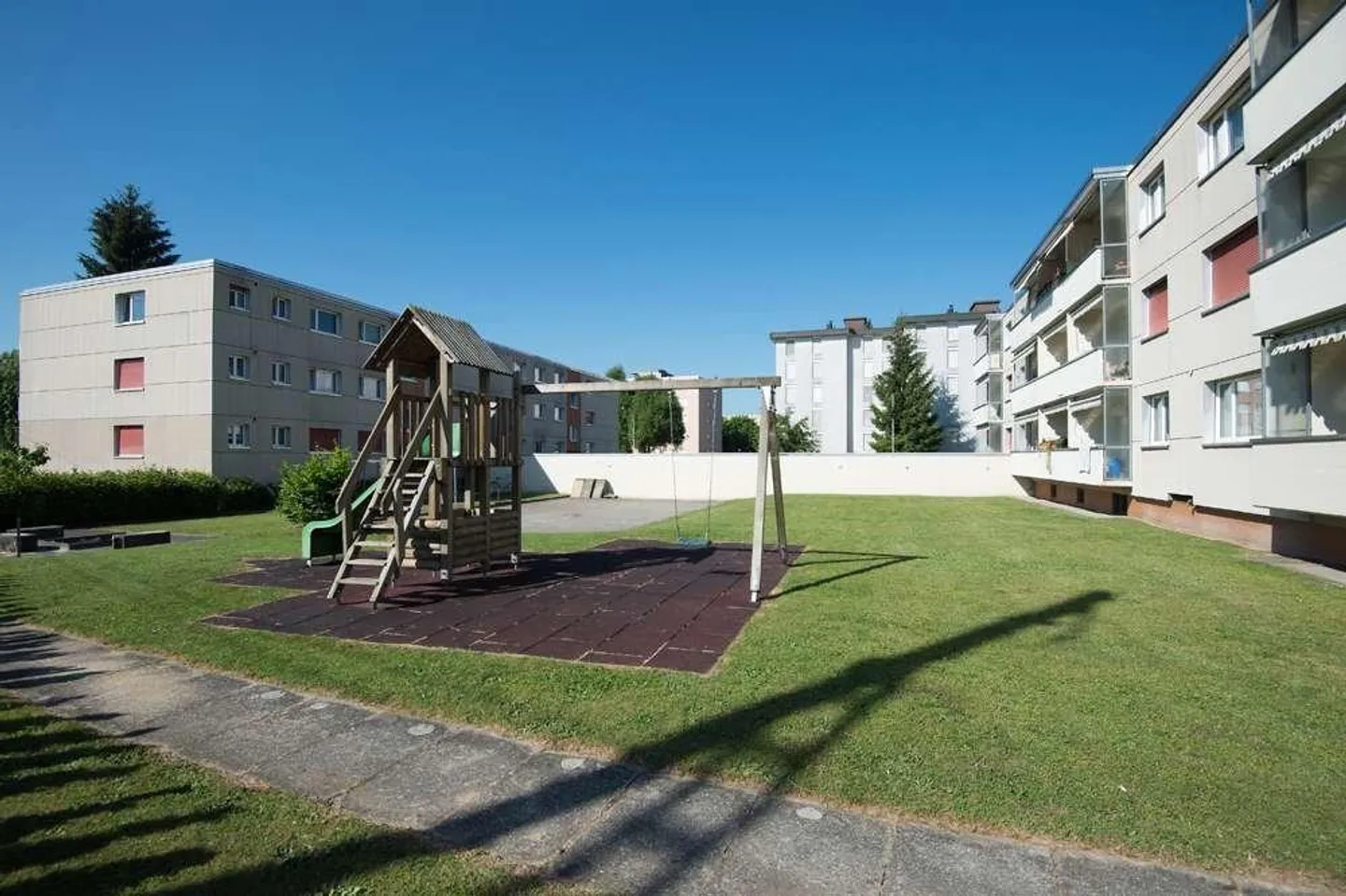 Your new home in Biberist - spacious, bright, and comfortable - Photo 1 of 7