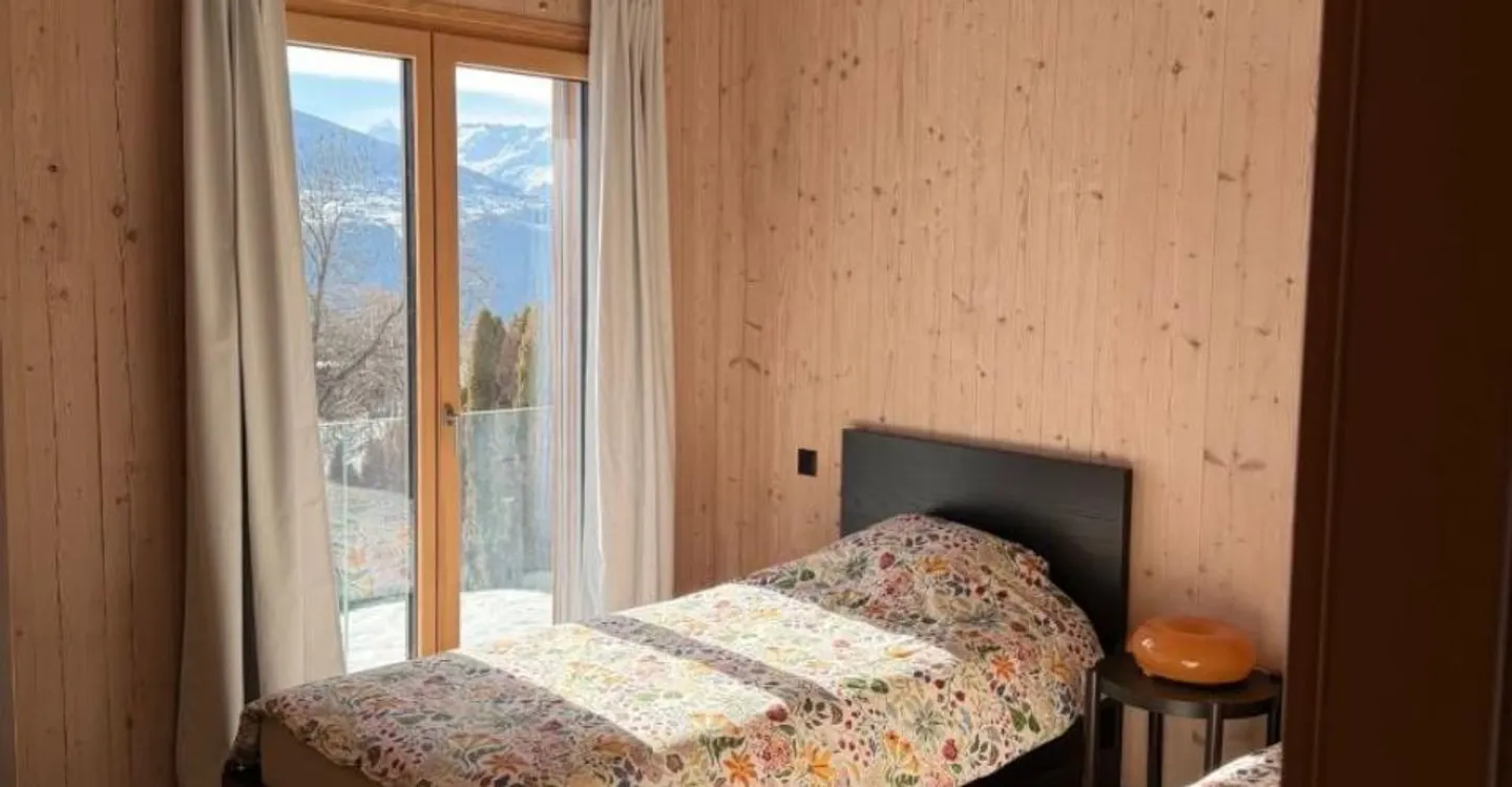 Moderne 5,5-Zimmer elegante Reihenhaus Minergie, im Herzen von Lens - Foto 6 von 10