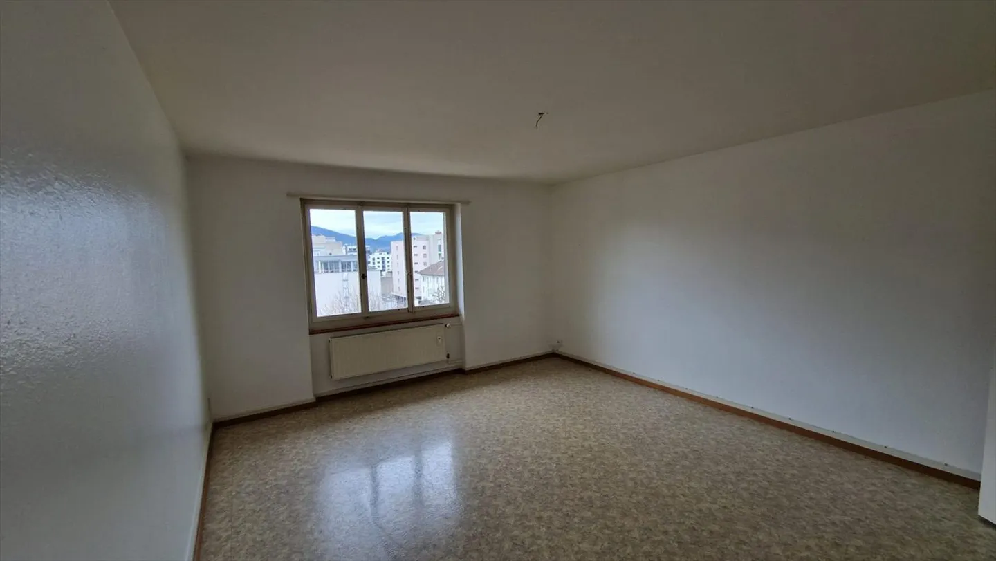 Appartement 2.5 pièces - Photo 3 sur 14