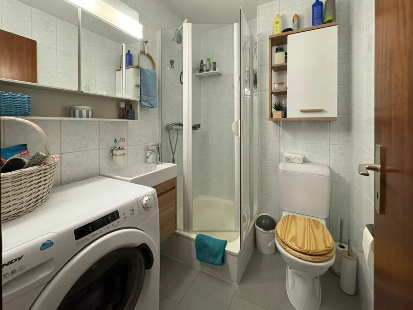 Spacieux appartement de 4,5 pièces avec 2 balcons - Photo 13 sur 14