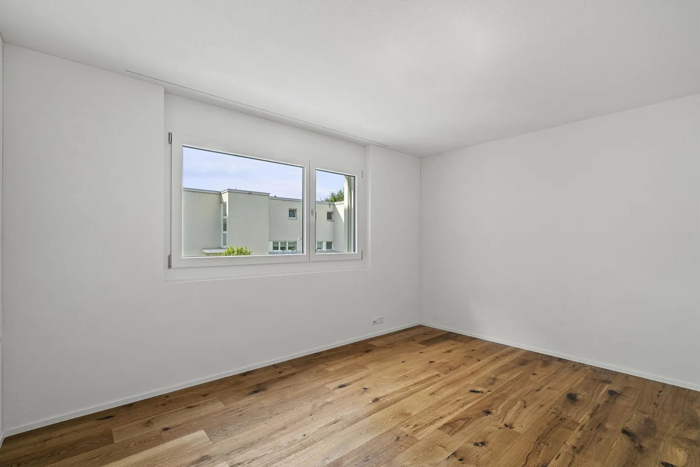 Modern 2.5-room apartment in ownership standard seeks new tenants - Photo 5 of 14