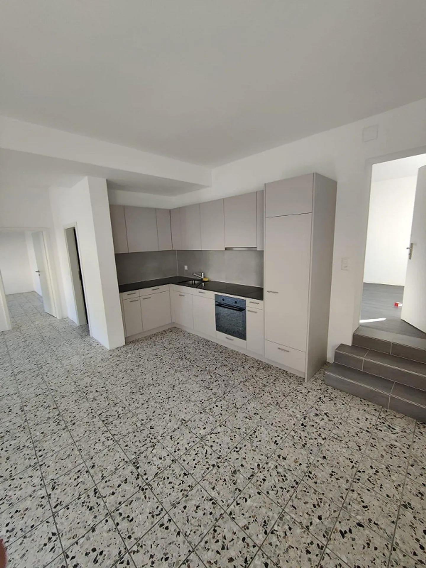 3.5 Room Apartment in Trun - Photo 2 of 6