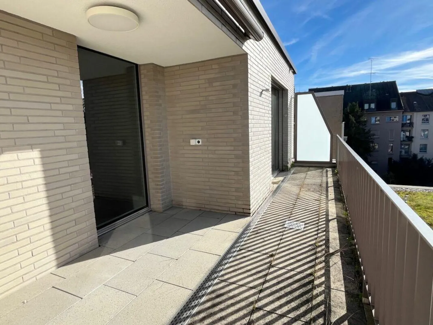 2.5-Zimmer-Wohnung im 4. Stock - Foto 3 von 10