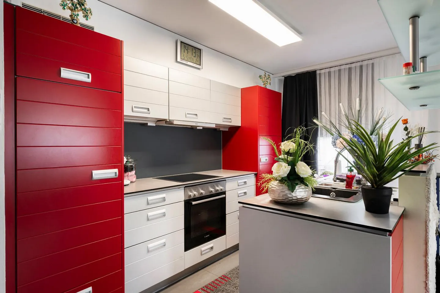 Wohnen und Arbeiten vereint – 6.5 Zimmer Duplex mit Büro - Foto 2 von 11