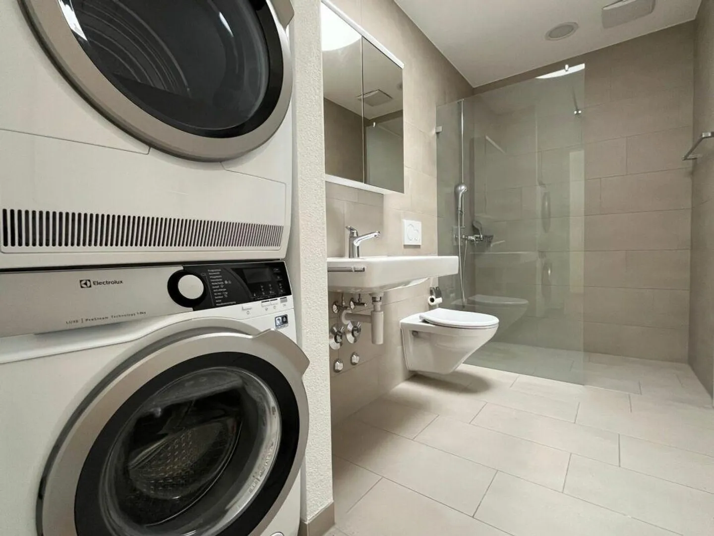 2.5-Zimmer-Wohnung im 4. Stock - Foto 7 von 10