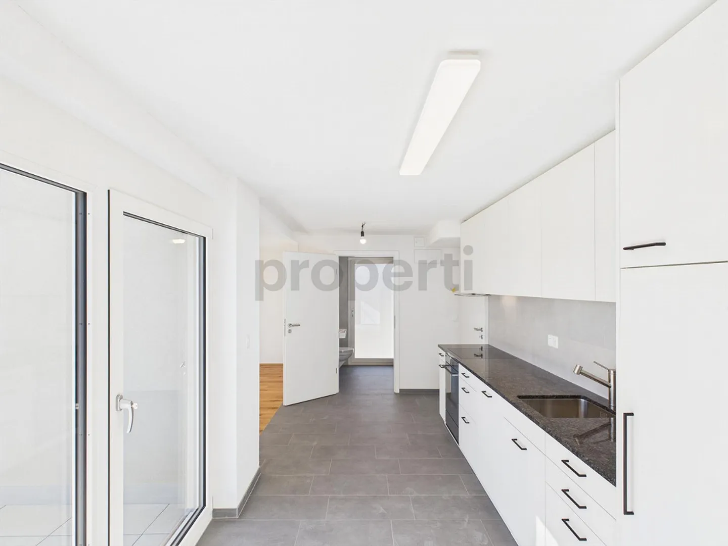 Apartment for rent - Photo 4 of 15