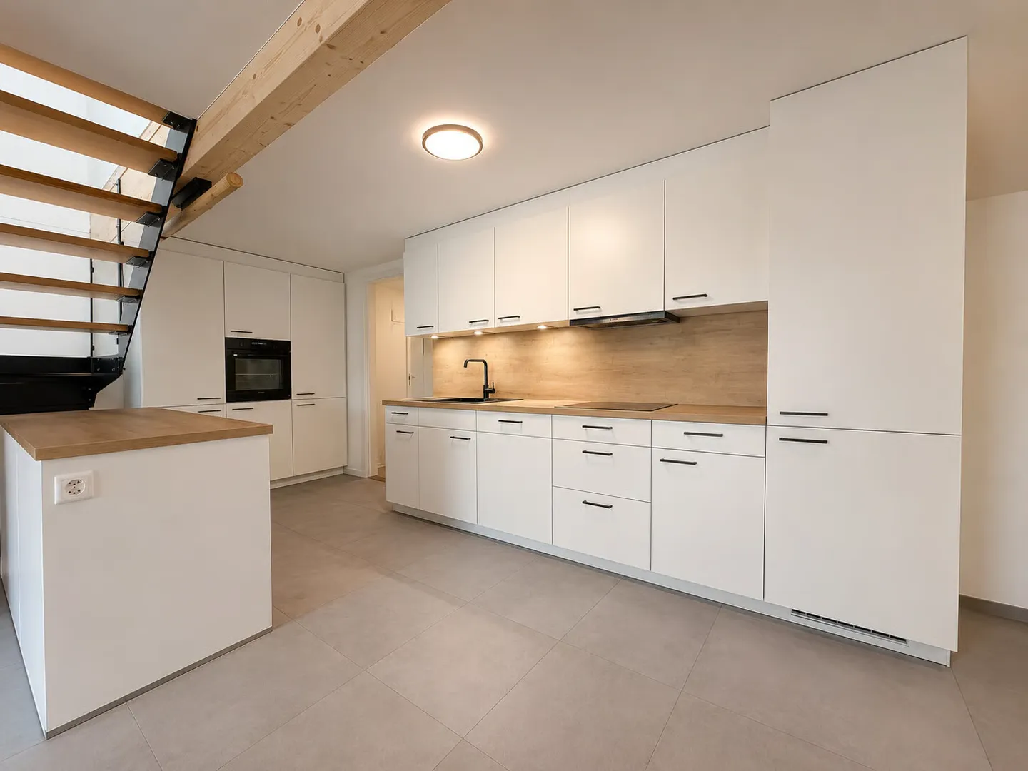 Geräumige Wohnung mit grosser Terrasse - Foto 5 von 8