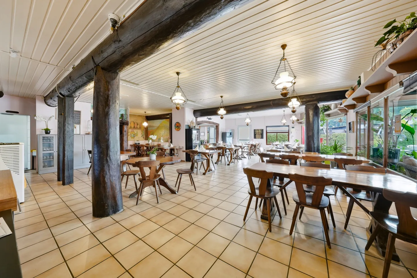 Charming Restaurant in Cheyres - Photo 12 of 35