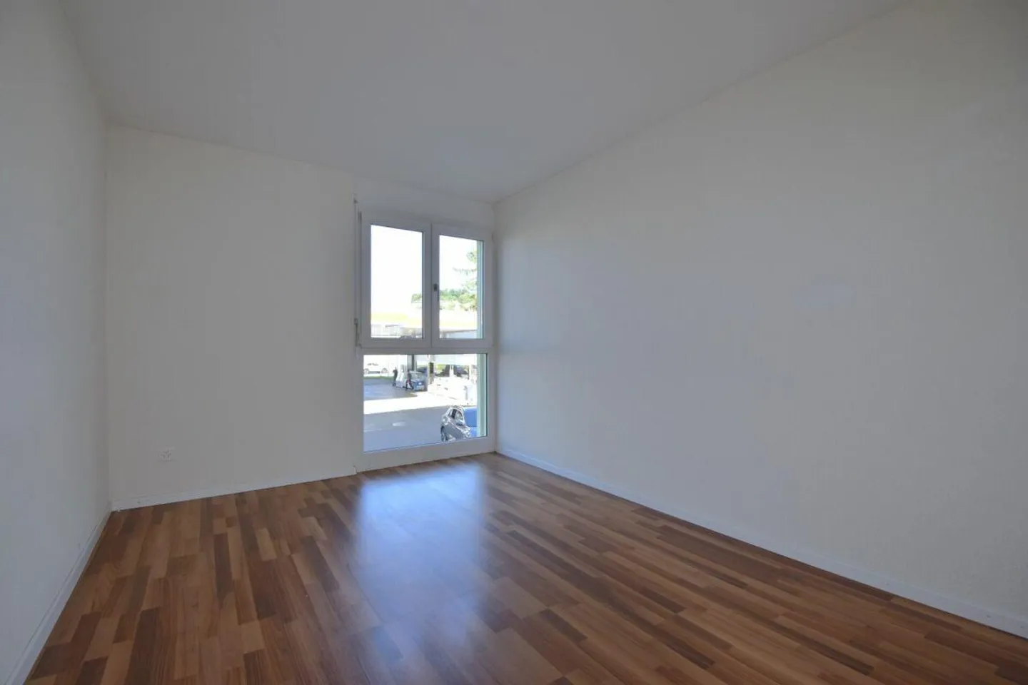 Attraktive, moderne 3.5 Zimmerwohnung in attraktiver Wohngemeinde - Foto 7 von 8