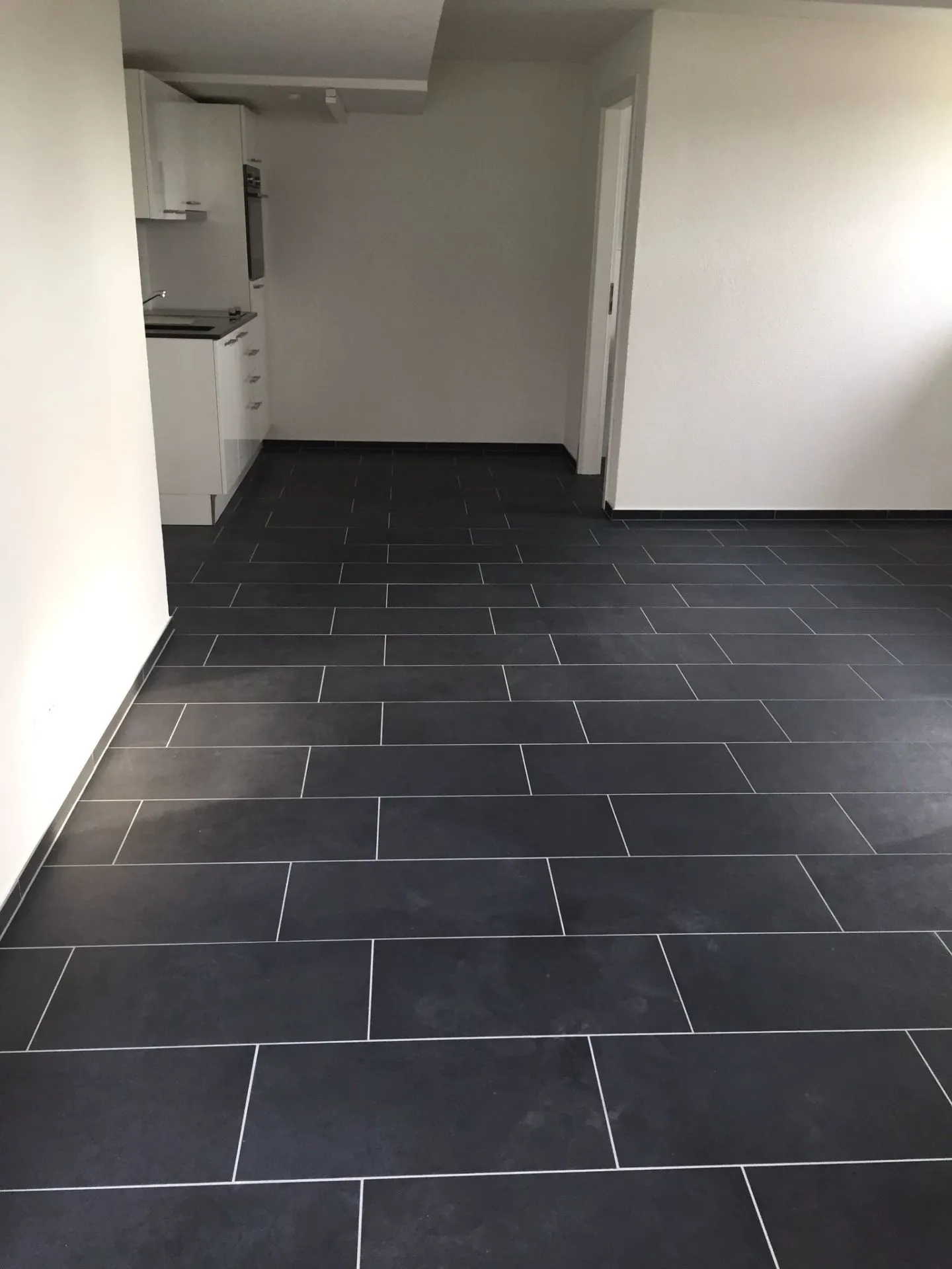 Ufficio/commerciale appena ristrutturato - Foto 1 di 4