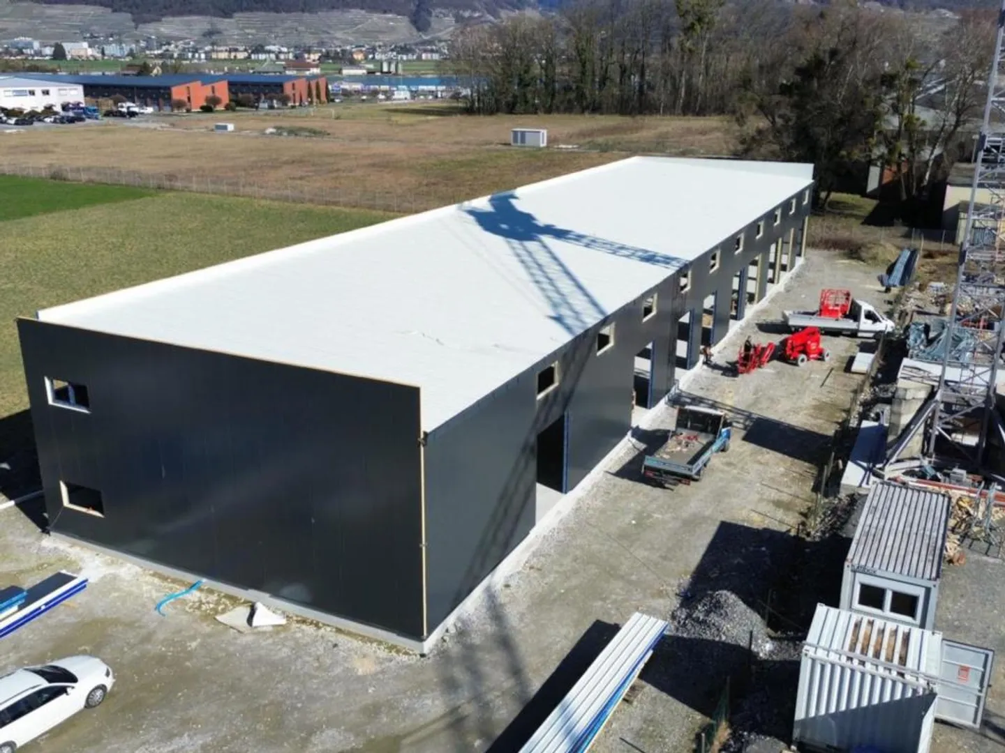 Aigle - Lager und Büros nach Plänen - Foto 5 von 10