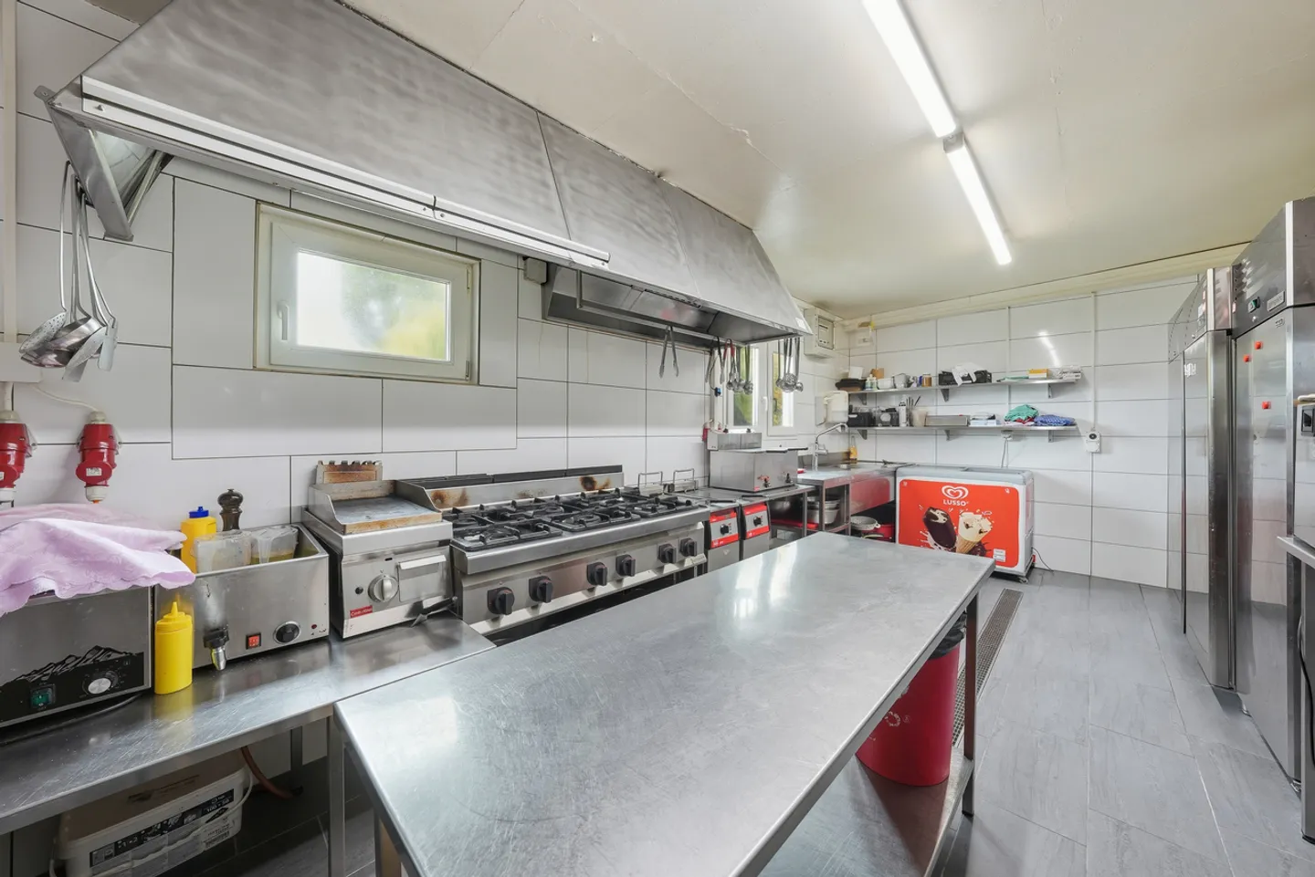 Charming Restaurant in Cheyres - Photo 30 of 35