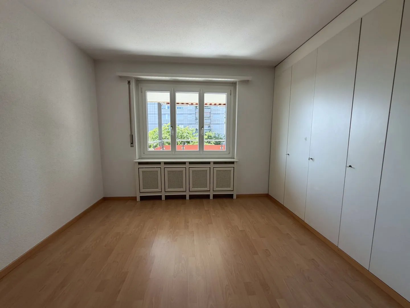 Appartamento 3½ locali con vista sulle montagne - Foto 5 di 6