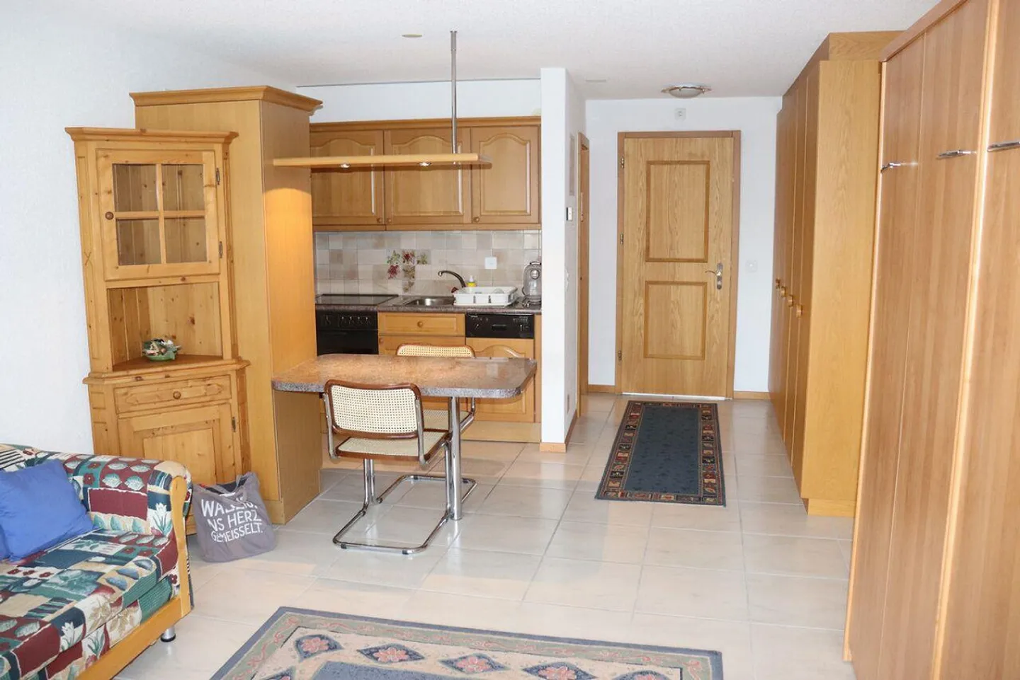 Charmantes Studio in Unterbäch - Foto 3 von 8