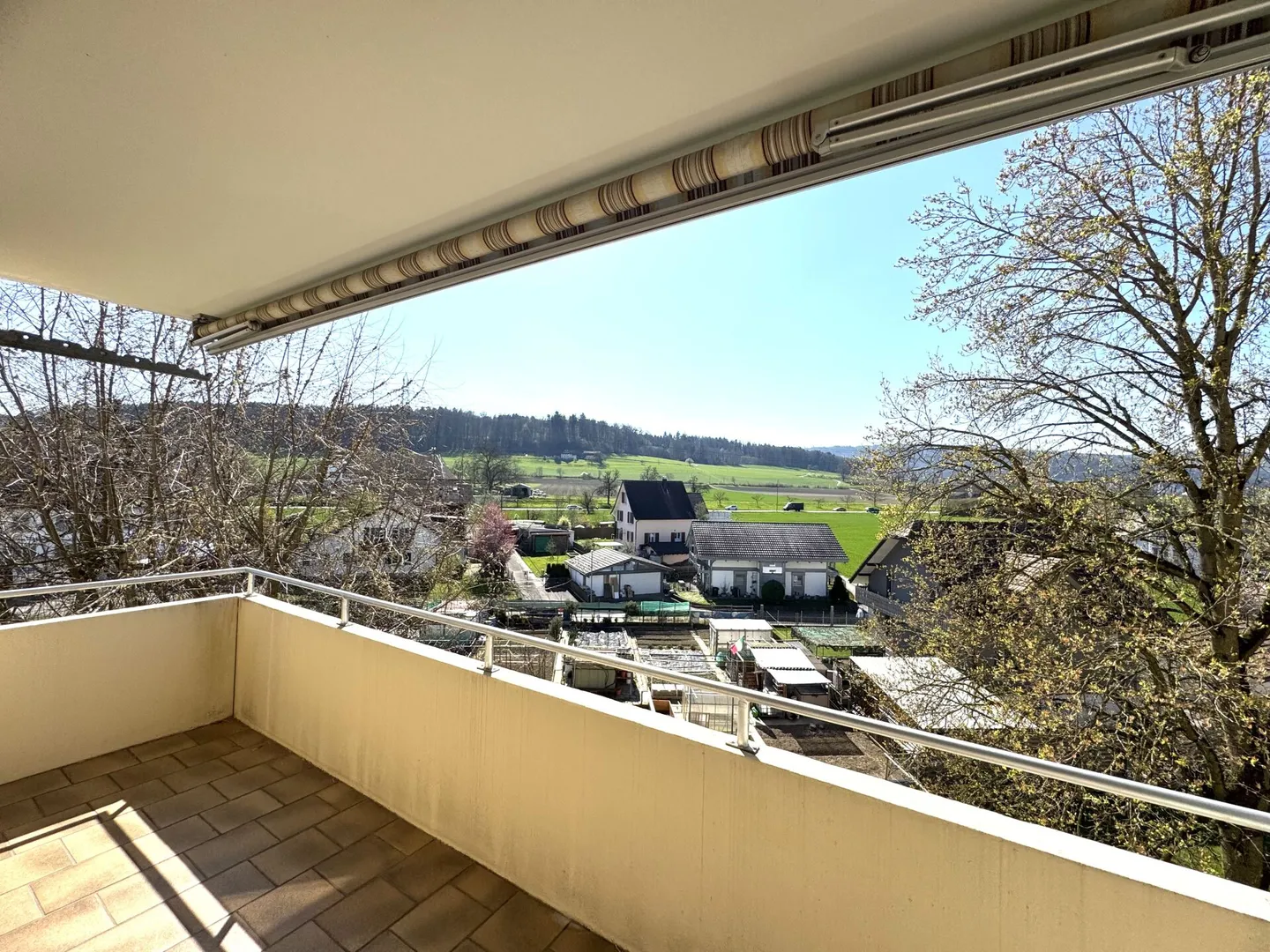 Appartamento 3.5 stanze appena ristrutturato a Wohlen - Foto 12 di 27