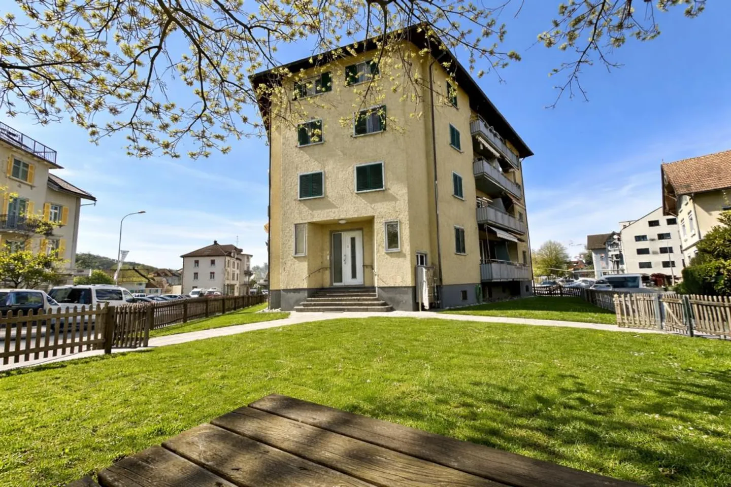 LIGHT-FLOODED, COMPACT, CHARMING AND CENTRAL - Photo 6 of 7