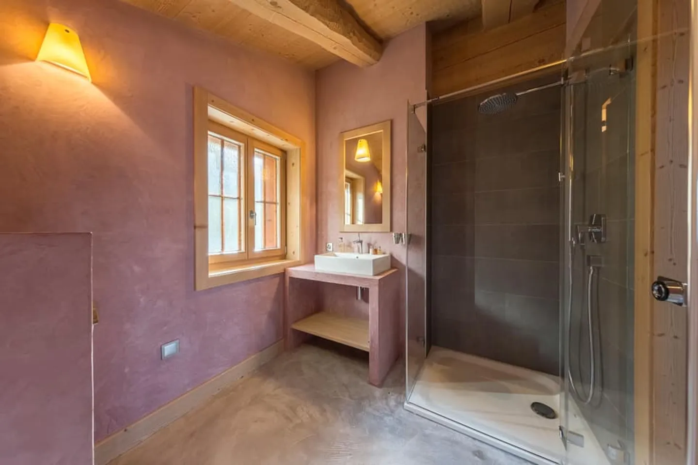 Exceptional chalet on the slopes - Photo 8 of 13