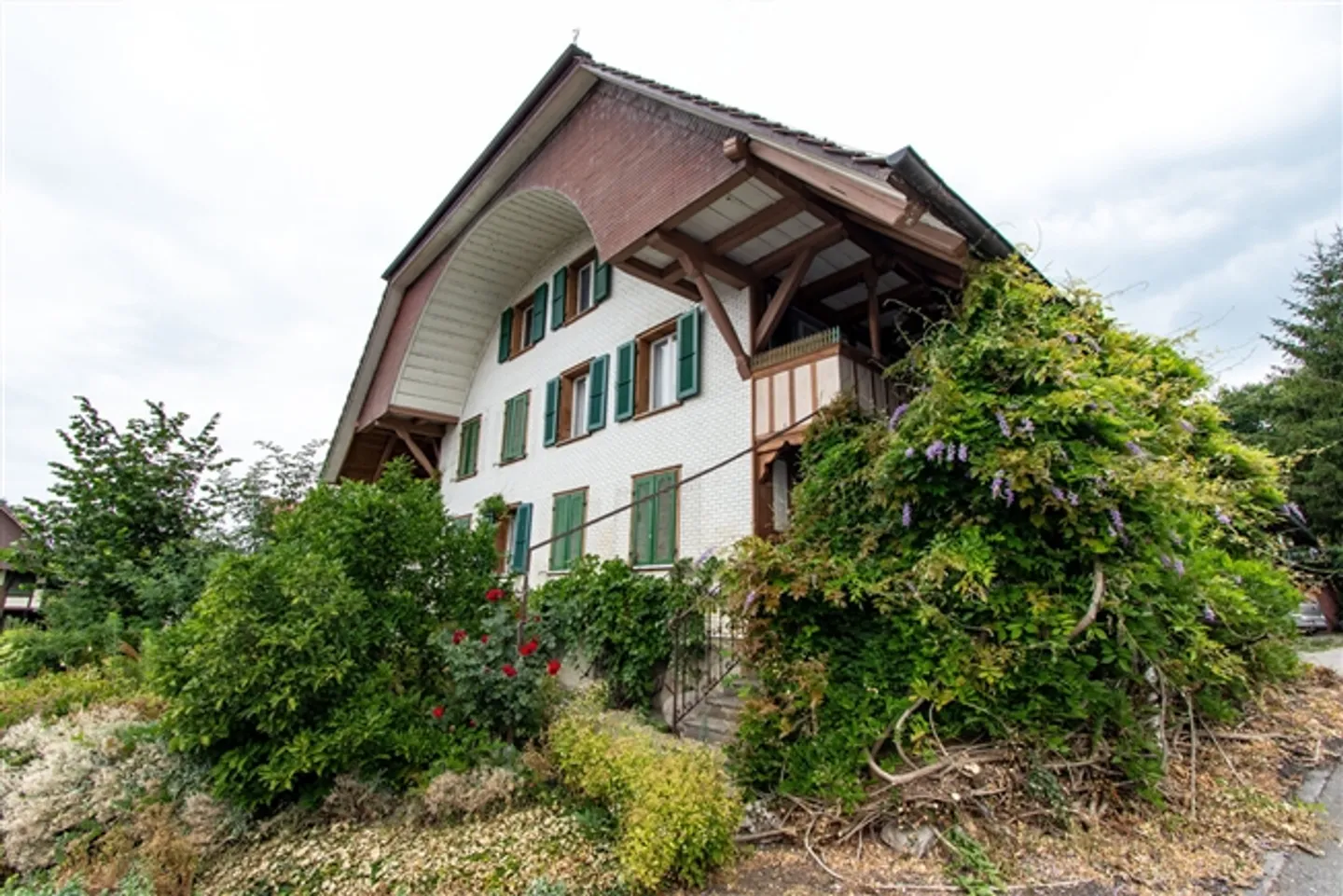 Residential and Economic Building with Development Potential - Photo 4 of 17