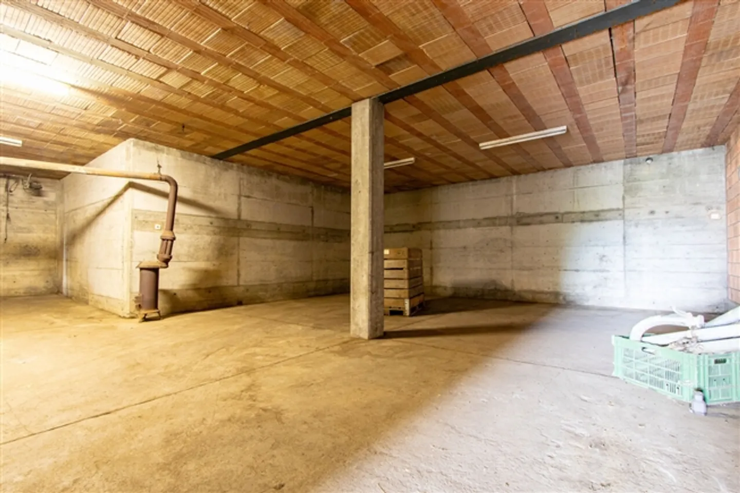 Residential and Economic Building with Development Potential - Photo 11 of 17