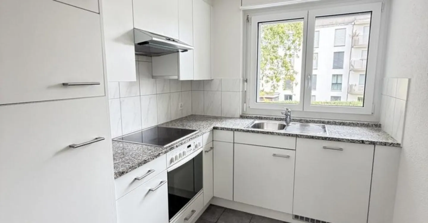 Attraktive Wohnung, nahe Bahnhof Lenzburg - Photo 3 of 9