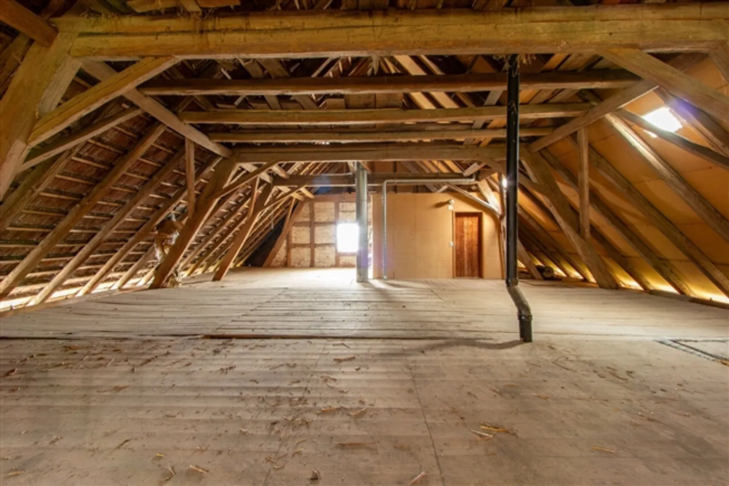 Residential and Economic Building with Development Potential - Photo 13 of 17