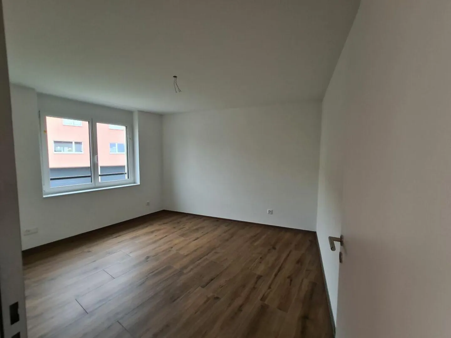 Modern 3.5 room apartment - Photo 2 of 5