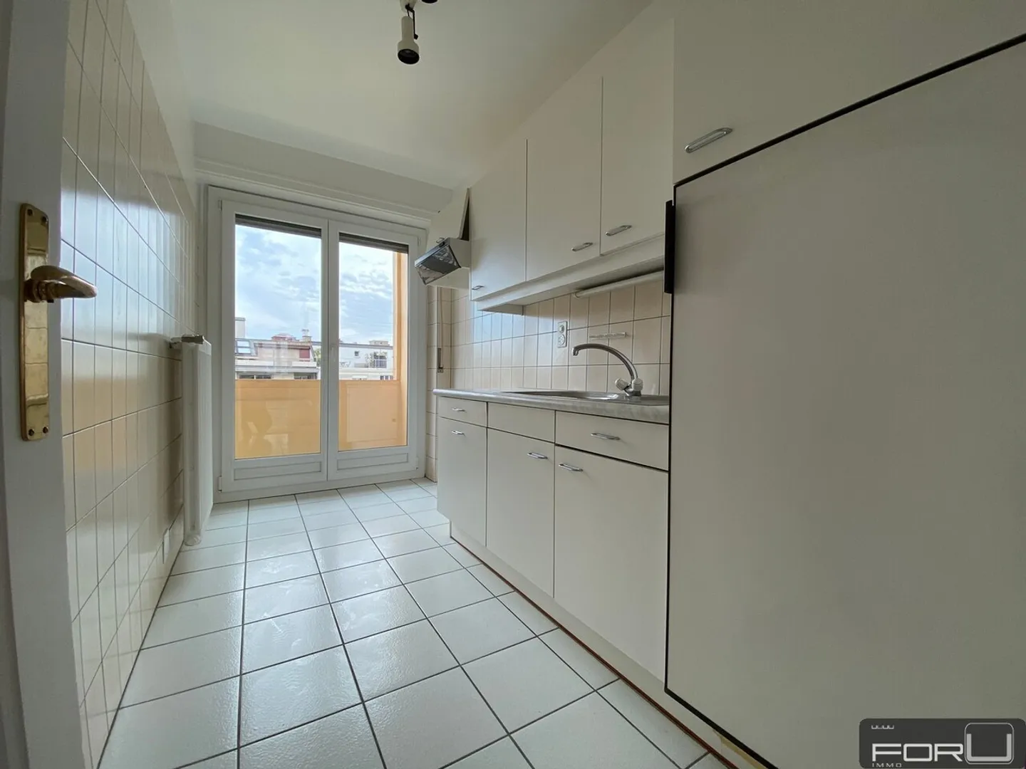 Appartamento in affitto - Foto 6 di 10