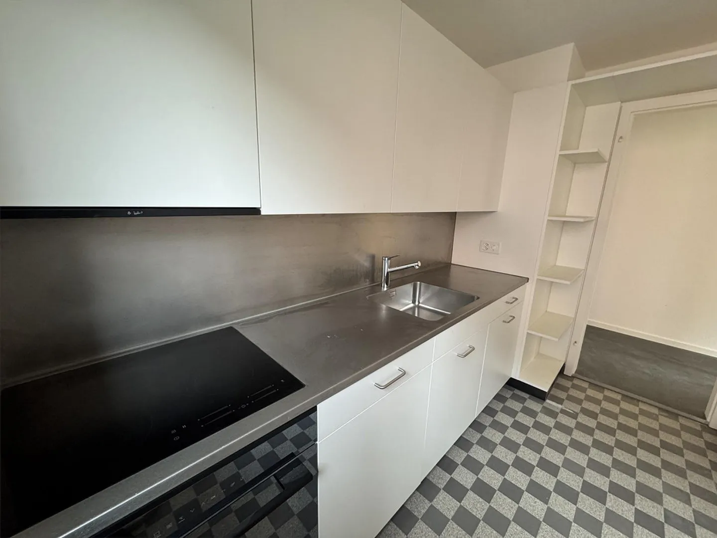 Ancienne Poste de Wilen - appartement rénové de 3,5 pièces avec vue sur le lac - Photo 6 sur 8